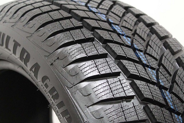 Зимові шини Goodyear UltraGrip Performance+ 235/60 R19 107H XL AO-зображення-3