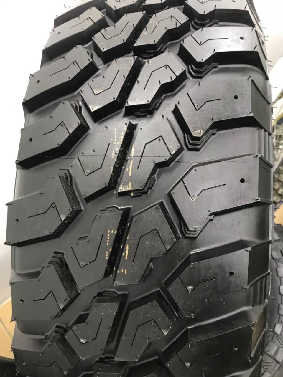 Всесезонні шини Firemax FM523 31/10.5 R15 109Q-зображення-2