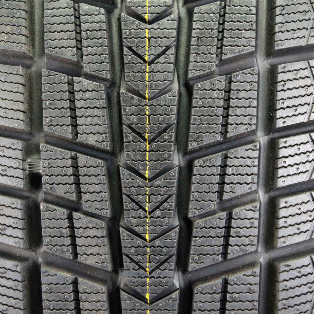 Зимові шини Roadstone Winguard Ice SUV 245/70 R16 107Q-зображення-4