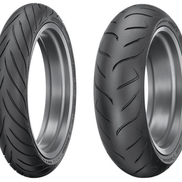 Літні шини Dunlop Sportmax Roadsmart 2 120/70 ZR19 60W