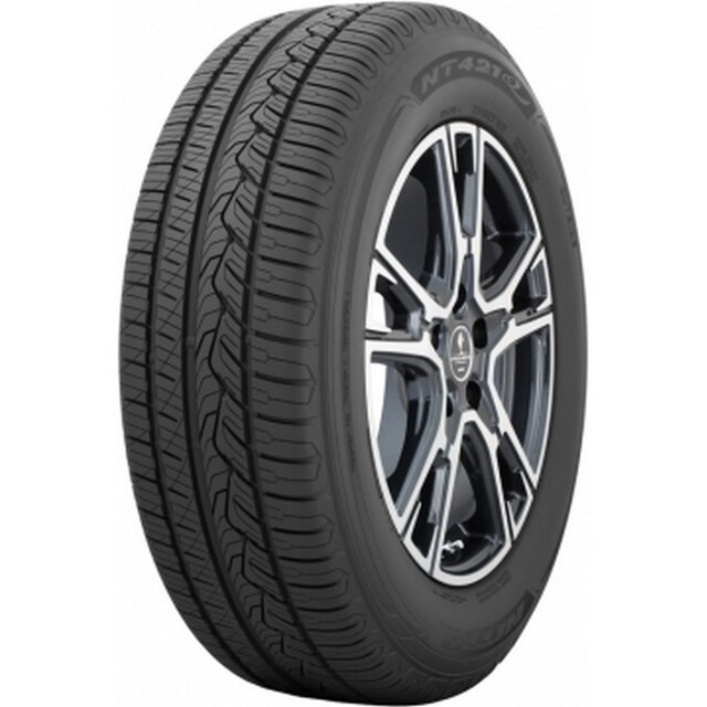 Літні шини Nitto NT421A 225/60 R18 104V XL-зображення-1