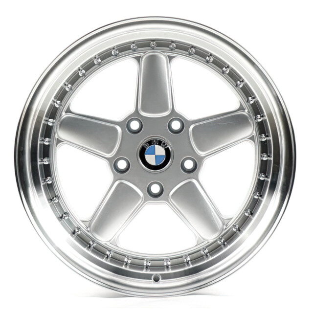 Литі диски Replica BMW (B001) R17 W9 PCD5x120 ET25 DIA74.1 (silver lip polished)