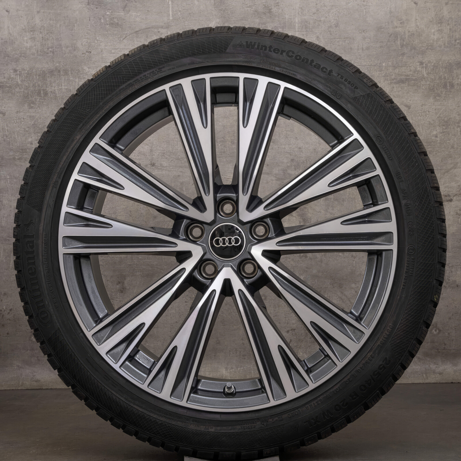 Литі диски Audi OEM 4K0601025J R20 W8.5 PCD5x112 ET43 DIA66.6 (graphite)