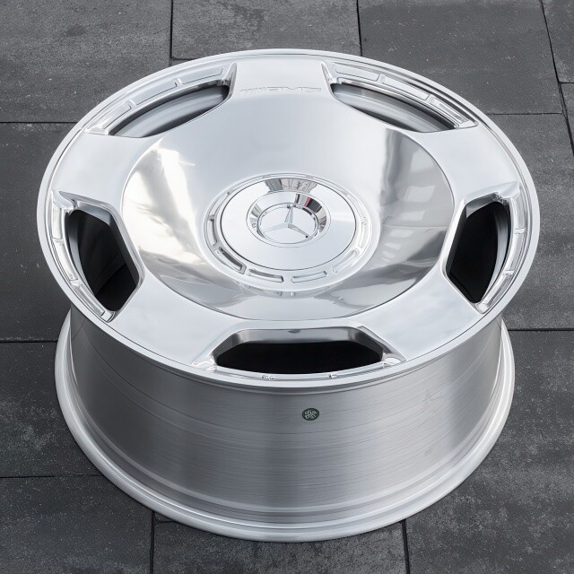 Литі диски Replica Mercedes (MR1009) R22 W10 PCD5x130 ET30 DIA84.1 (polished)