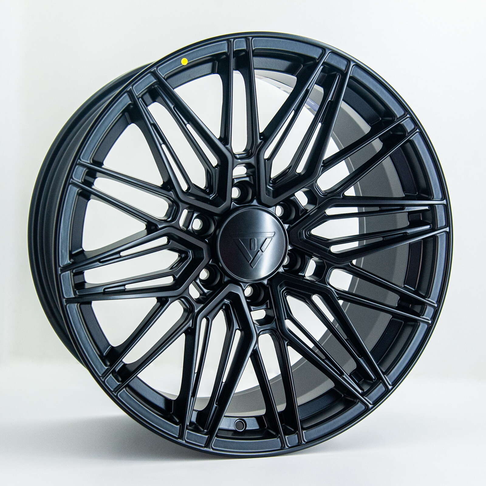Литі диски VLF VLF-S30 R20 W9 PCD6x139.7 ET12 DIA106.1 (matt black)