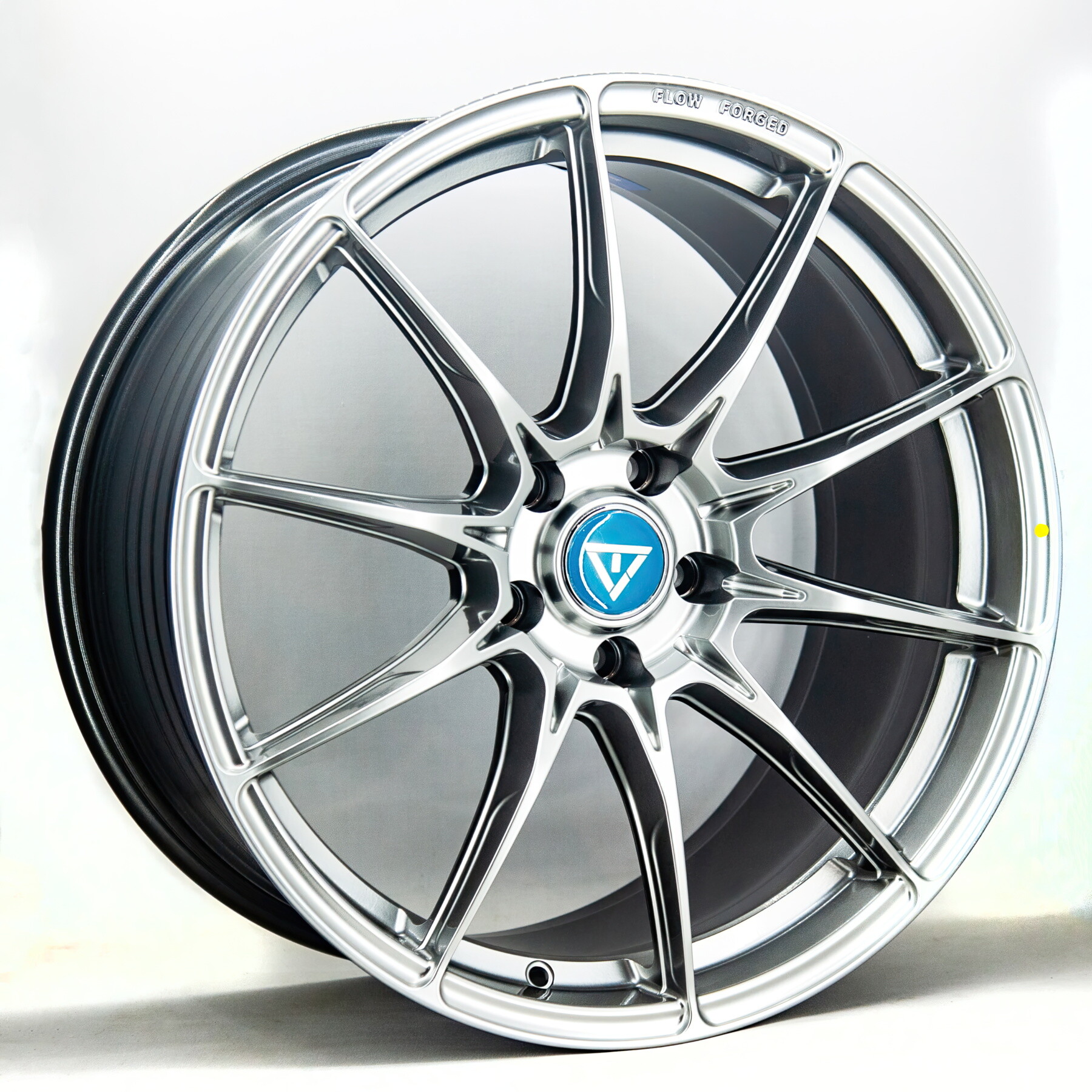 Литі диски VLF VLF27 R19 W9.5 PCD5x114.3 ET38 DIA73.1 (HB)