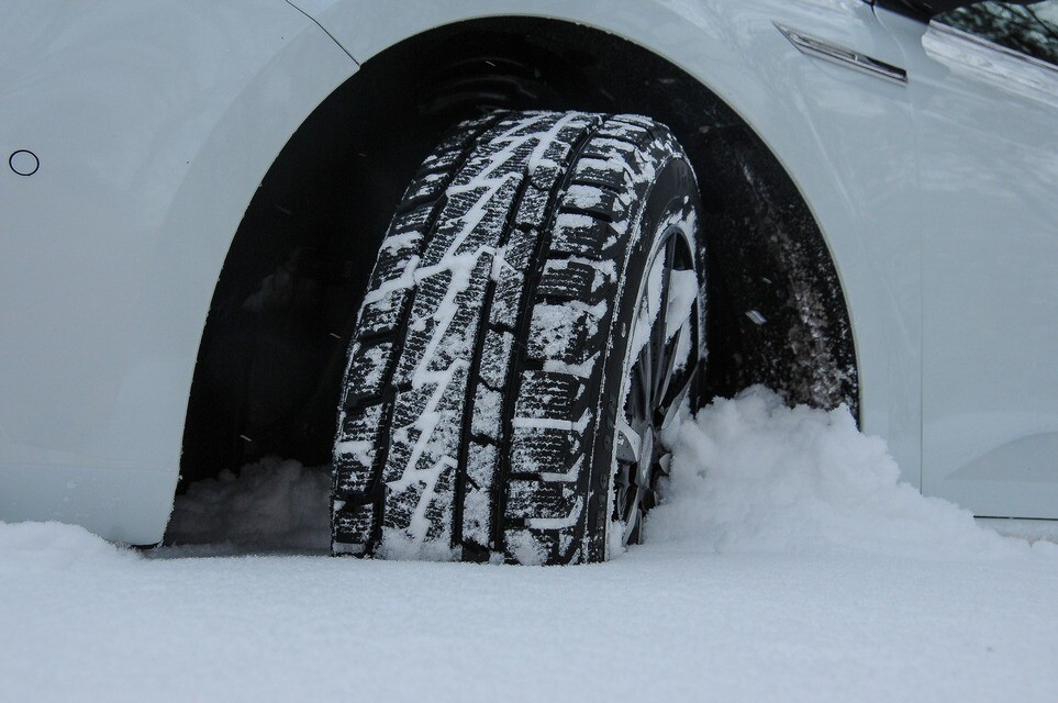 Зимові шини Premiorri ViaMaggiore Z Plus 235/45 R17 97H XL-зображення-2