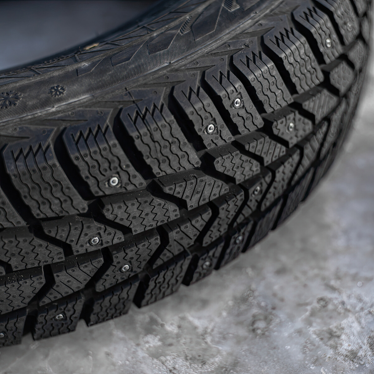 Зимові шини Sailun Commercio Ice 235/65 R16C 121/119R (шип)-зображення-4