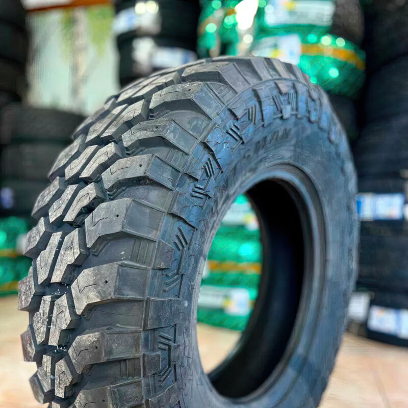 Всесезонні шини Sunwide Huntsman M/T 245/70 R16 113/110Q 8PR-зображення-4