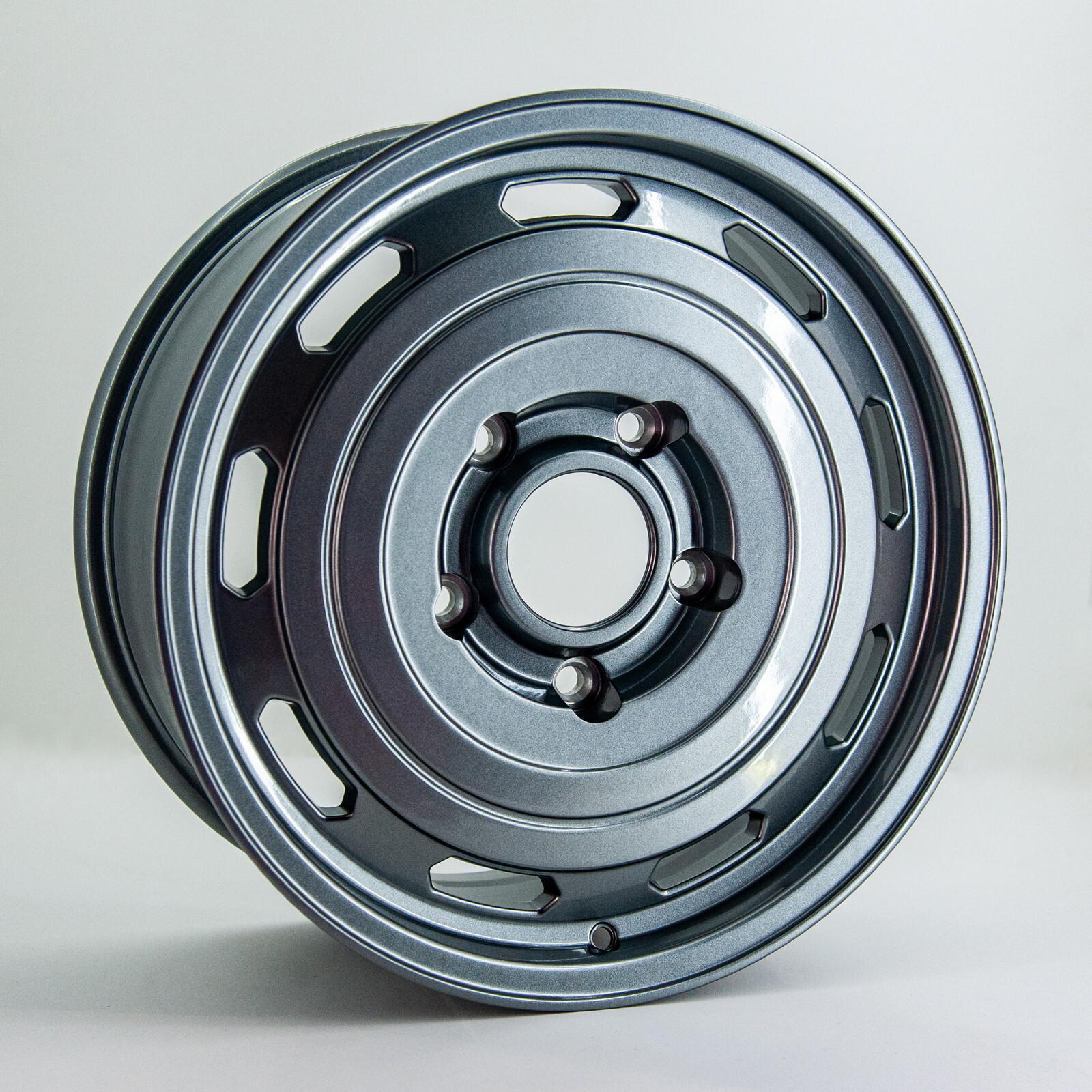 Литі диски GT 177218 R17 W7.5 PCD5x150 ET30 DIA110.5 (GR) Литі диски GT 177218 R17 W7.5 PCD5x150 ET30 DIA110.5 (GR)