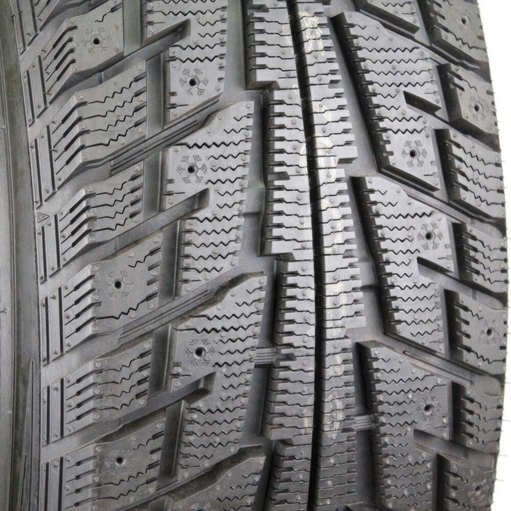 Зимові шини Federal Himalaya SUV 4X4 225/65 R17 102T (шип)-зображення-4